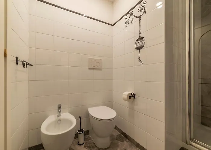 Guesthost - Palazzo Altieri Elegant Appartement Rome