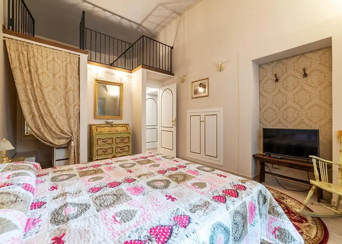 Guesthost - Palazzo Altieri Elegant